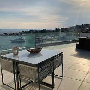 Wide Blue Luxury Boutique Ξενοδοχείο με διαμερίσματα